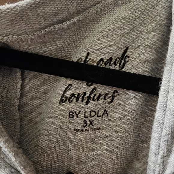 Gray Hoodie with 'I'd Rather Be Up North' Print - Picture 2 of 3